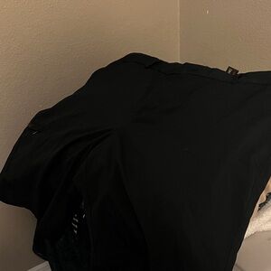 Greg Norman Collection Black Shorts